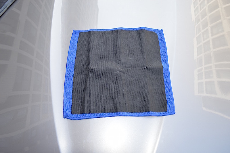 Exfoliating Mitt - alternate view