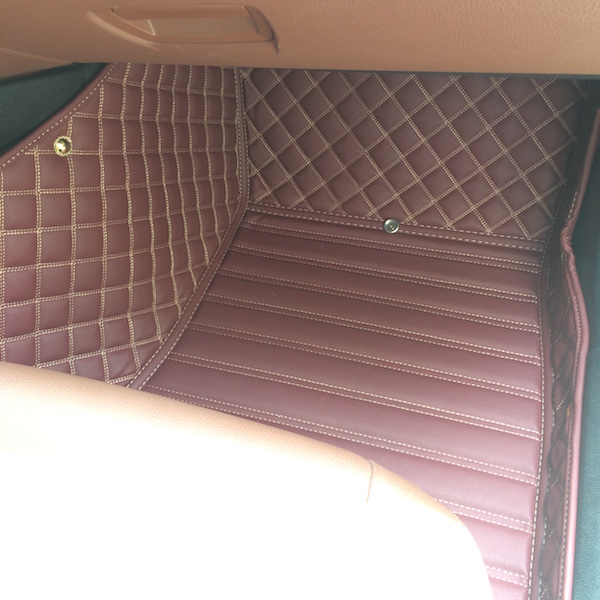 Sheepskin Car Seat Cushion - alternate view 2