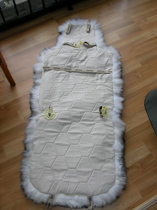 Sheepskin Driving Cushion - alternate view 4