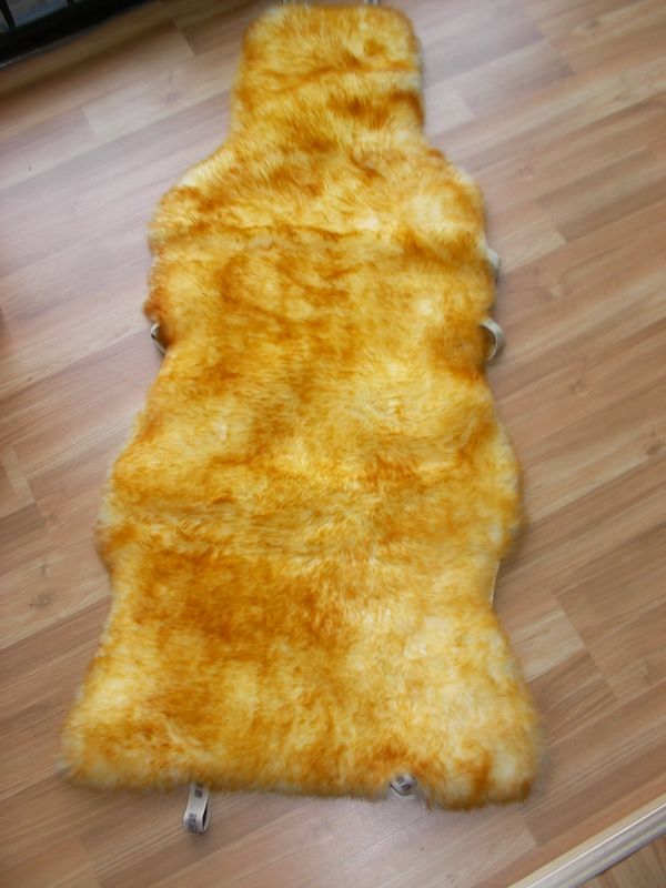 Contractor Sheepskin Yoga Block Cushion - alternate view